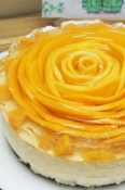 Bánh mousse xoài- sữa chua kiểu hoa hồng